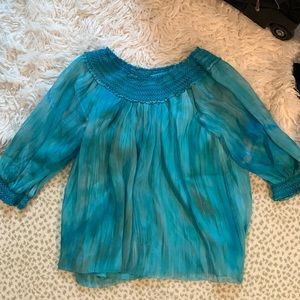 ✨HOST PICK ✨Alice and Olivia silk off the shoulder tank